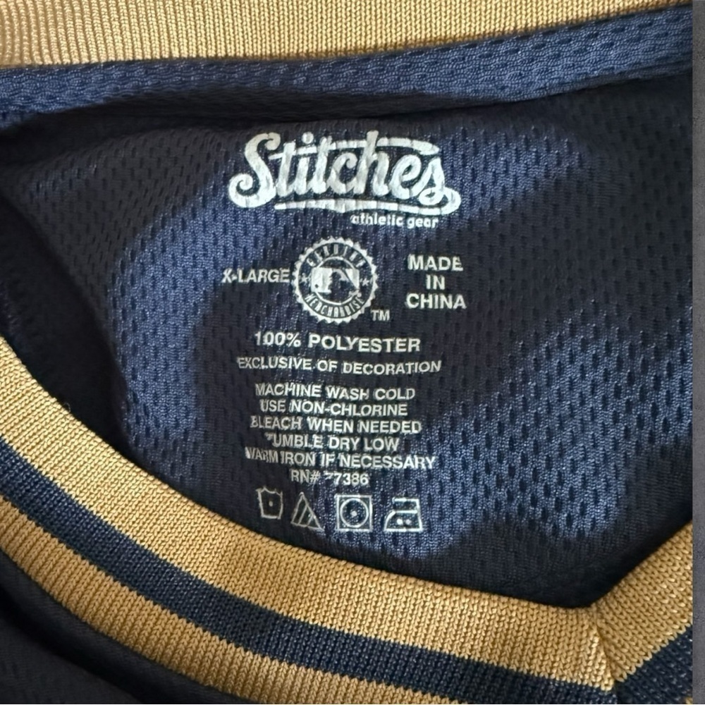 Milwaukee Brewers Jersey - XL Youth - Picture 3 of 3